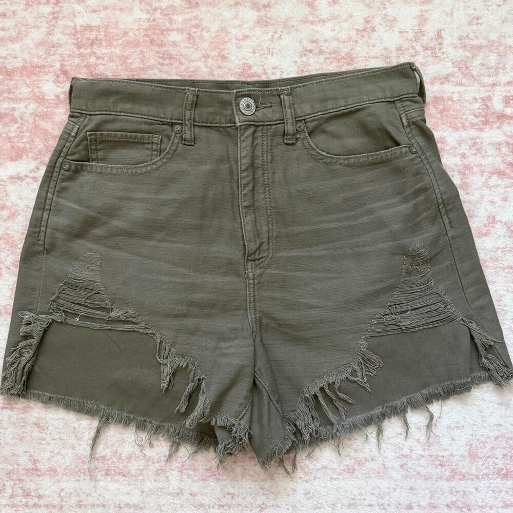American Eagle Olive Green Distressed Raw Hem Highest Rise Mom Short Size 6